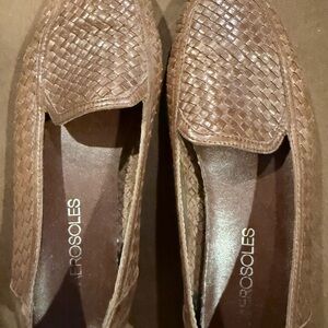 AEROSOLES Women's Brown Woven Loafers